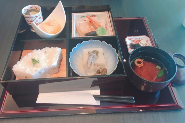 与太呂本店〜僕が家族と特別な日に行きたい大阪中之島の天ぷらランチ