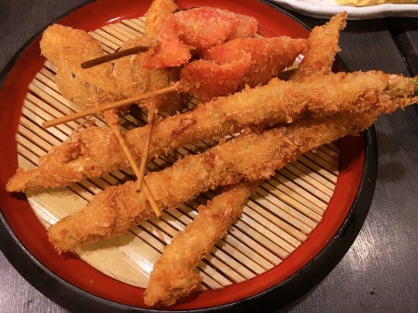 弁天町で食事するなら『伊勢屋』鯛ラーメン以外のメニューもおすすめ　串カツ