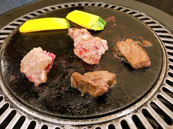 『馬肉料理りょう馬』京橋で家族と一緒に馬肉を食べたい方にオススメ　三種焼き